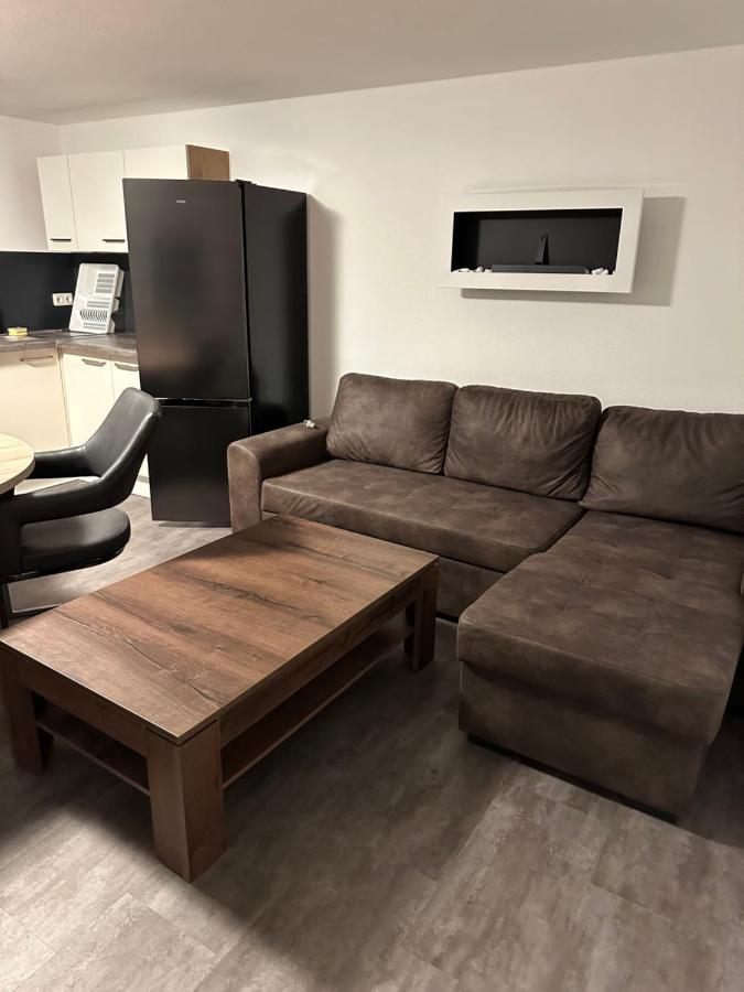 Ferienwohnung An Der Allee In Меминген Екстериор снимка